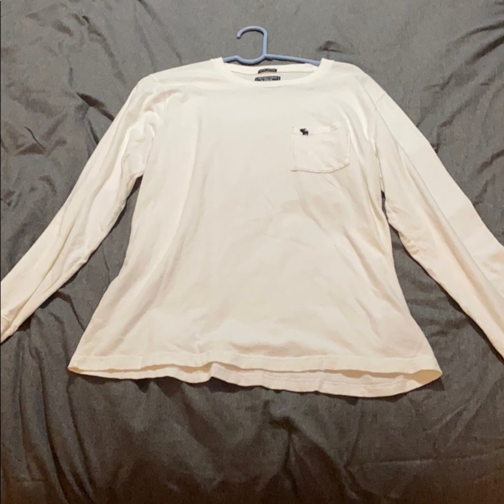 Abercrombie long sleeve white tee